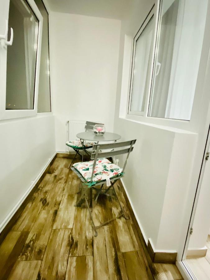 Antonia'S Apartment 康斯坦察 外观 照片